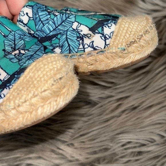 EUC Talbots Ivy Canvas Espadrille Flats in Jungle Botanical Size 6.5 - Picture 8 of 9